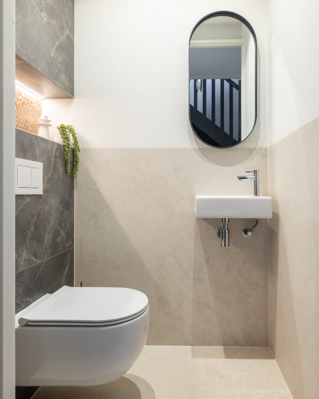 Toilet binnenkijker Beverwijk Toilet binnenkijker Beverwijk